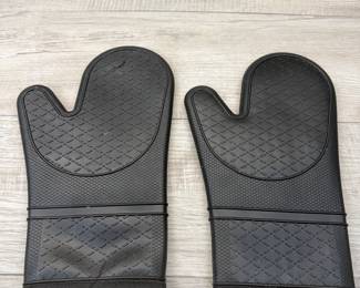 SILICONE OVEN MITTS #ovenmitts #silicone
