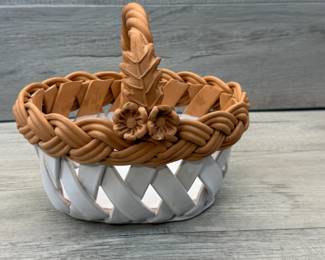 VINTAGE ITALY TERRA COTTA WOVEN BASKET #vintage #italy #terracotta #wovenbasket #basket