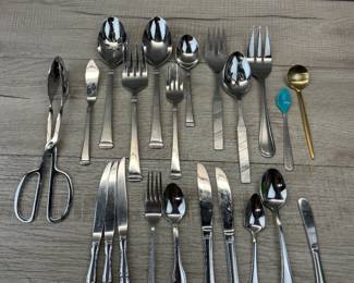 ASSORTED FLATWARE ONEIDA DELCO MIKASA #flatware #oneida #delco #mikasa