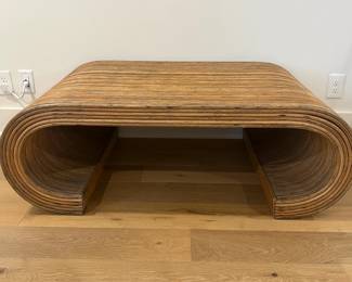 VINTAGE WEIMAN CURVED RATTAN COFFEE TABLE #vintage #weiman #curvedrattan #rattan #coffeetable