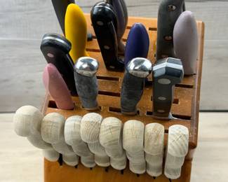 KNIFE BLOCK W ASSORTED KNIVES KAI FARBERWARE CHICA #knifeblock #knives #knife #kai #farberware #chica