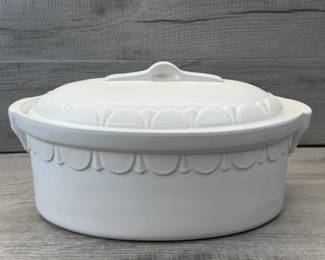 LARGE 16" CERAMIC CASSEROLE WITH LID FRANCE #france #french #ceramiccasserole #casseroledish