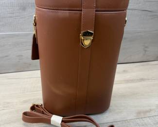 DOUBLE BOTTLE PU WINE CARRIER #winecarrier #pu #puwinecarrier #doublebottle #corkscrew