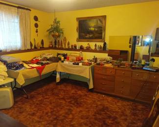 Vintage dresser and decor items