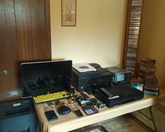 Computer stuff and electronics