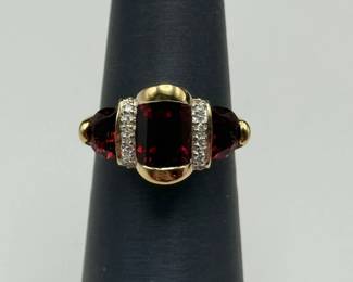 14K Yellow Gold Ring with Garnets & Natural Diamonds