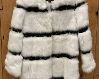 Donna Salyers’ Fabulous-Furs White Faux Fur Coat; Small