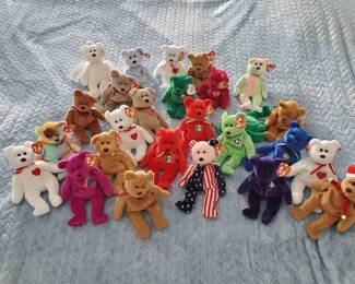 26 Beanie Babies, all with Tags--0Includes Princess Di