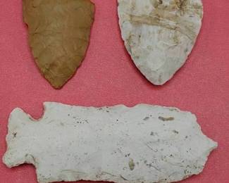 3.5" Knife, Museum Marked KY & 2 Arizona Spear Points or Knives 2"