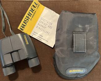 Bushnell binoculars spectator style, comes with original directions and case