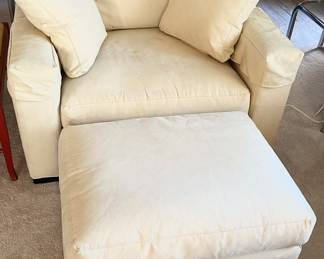 Very NICE Crate & Barrel Super comfortable Chair & Ottoman