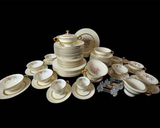 Beautiful Vintage China Set Theodore Haviland New York Gainsborough