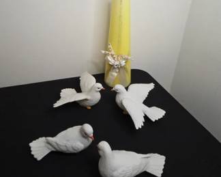 Vintage Homco Home Set Of Love Dove Figurines