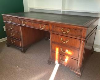 Victorian Mahogany Desk