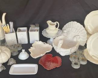 Thanksgiving Dining Decor