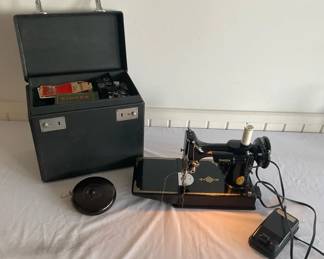 Vintage Singer Sewing Machine