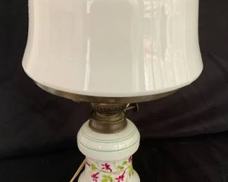 004 Hurricane Lamp