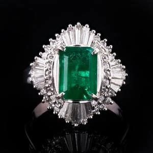 2.50ct Emerald and 1.04ctw Diamond Platinum Ring
