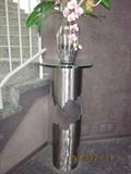 Contemporary pedastal table,