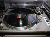 Technics record player, Stereo equipment