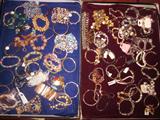Costume Jewelry, 14 jewelry cases full . Bracelets, Necklaces, Earings