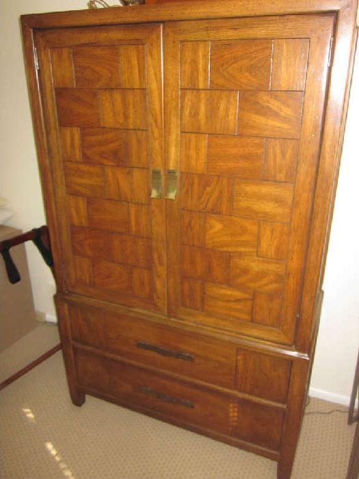 Century mid- century dresser