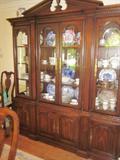 China Cabinet, Matches dining room table