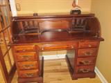 Roll top desk