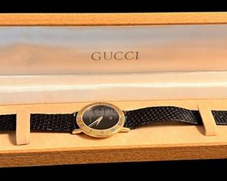 Vintage Gucci 3000M Mens Quartz Watch