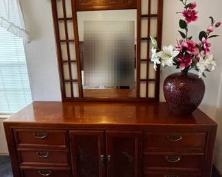 Broyhill Quality Furniture Dresser