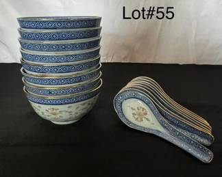 vintage Chinese blue and white porcelain bowls and soup spoons