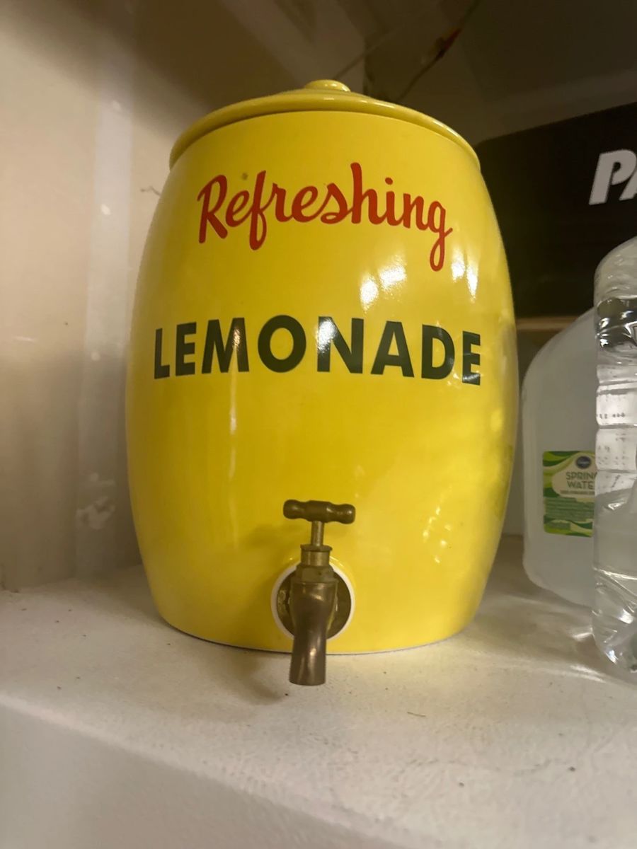 Vintage lemonade container