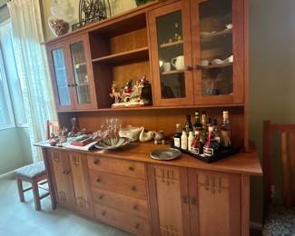 China hutch (contents not for sale)