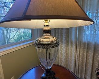 Table lamp