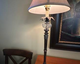Table lamp