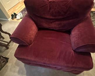 Kravet Furniture cushioned armchair