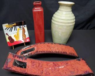 FR119Vintage Art Glass And More