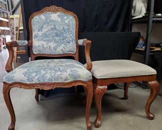 CT359Louis XVstyle Arm Chair And Foot Stool