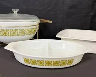 CT344Vintage Pyrex