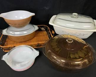 FR122Classic Pyrex Casserole Dishes
