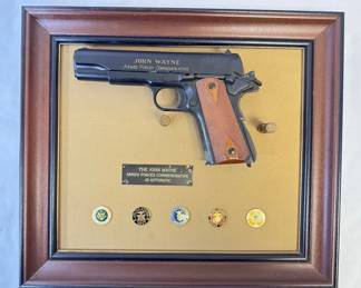 Franklin Mint John Wayne Armed Forces Commemorative 45 Automatic NonFiring Replica
