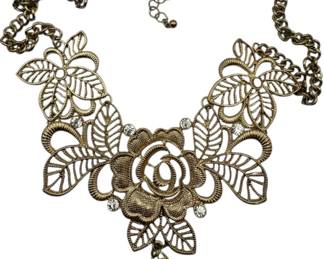 Vintage Floral Necklace 18