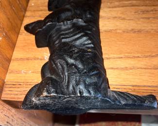 Scotty dog door stop