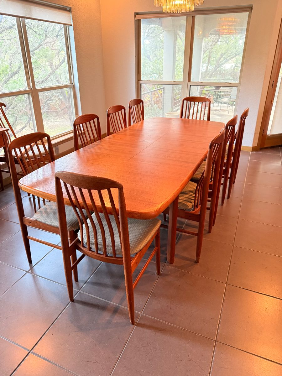 Mid-century modern dining table