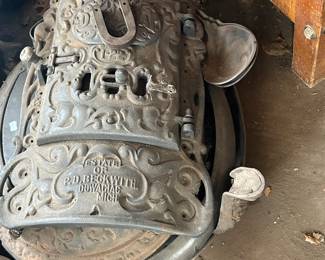 Cast iron stove -in pieces