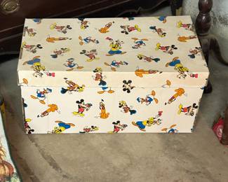 Kids cardboard toy box