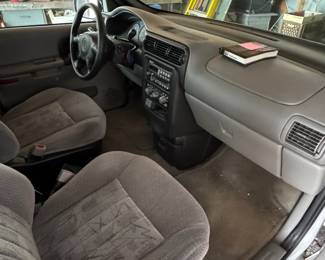 BID ITEM 2003 Pontiac Montana