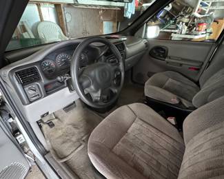 BID ITEM 2003 Pontiac Montana