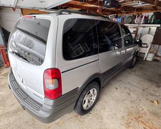 BID ITEM 2003 Pontiac Montana