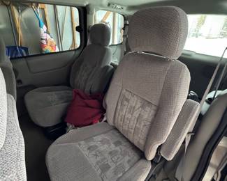 BID ITEM 2003 Pontiac Montana